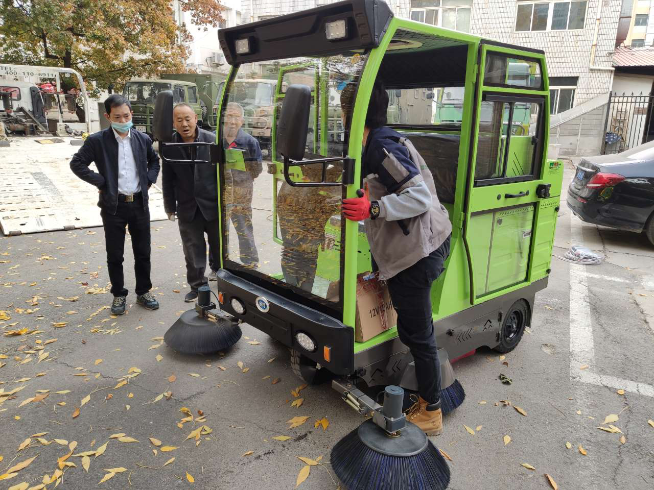 金恺扫地车