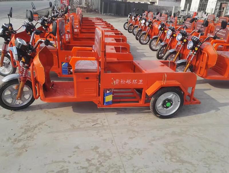 电动双桶运桶车
