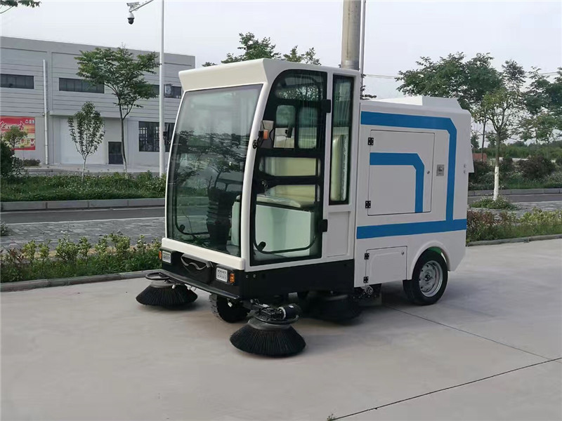 电动扫地车005